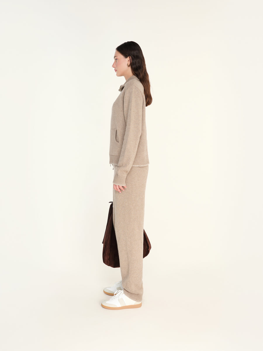 AISHA - Zip-up cardigan with stitch detailing and front pockets