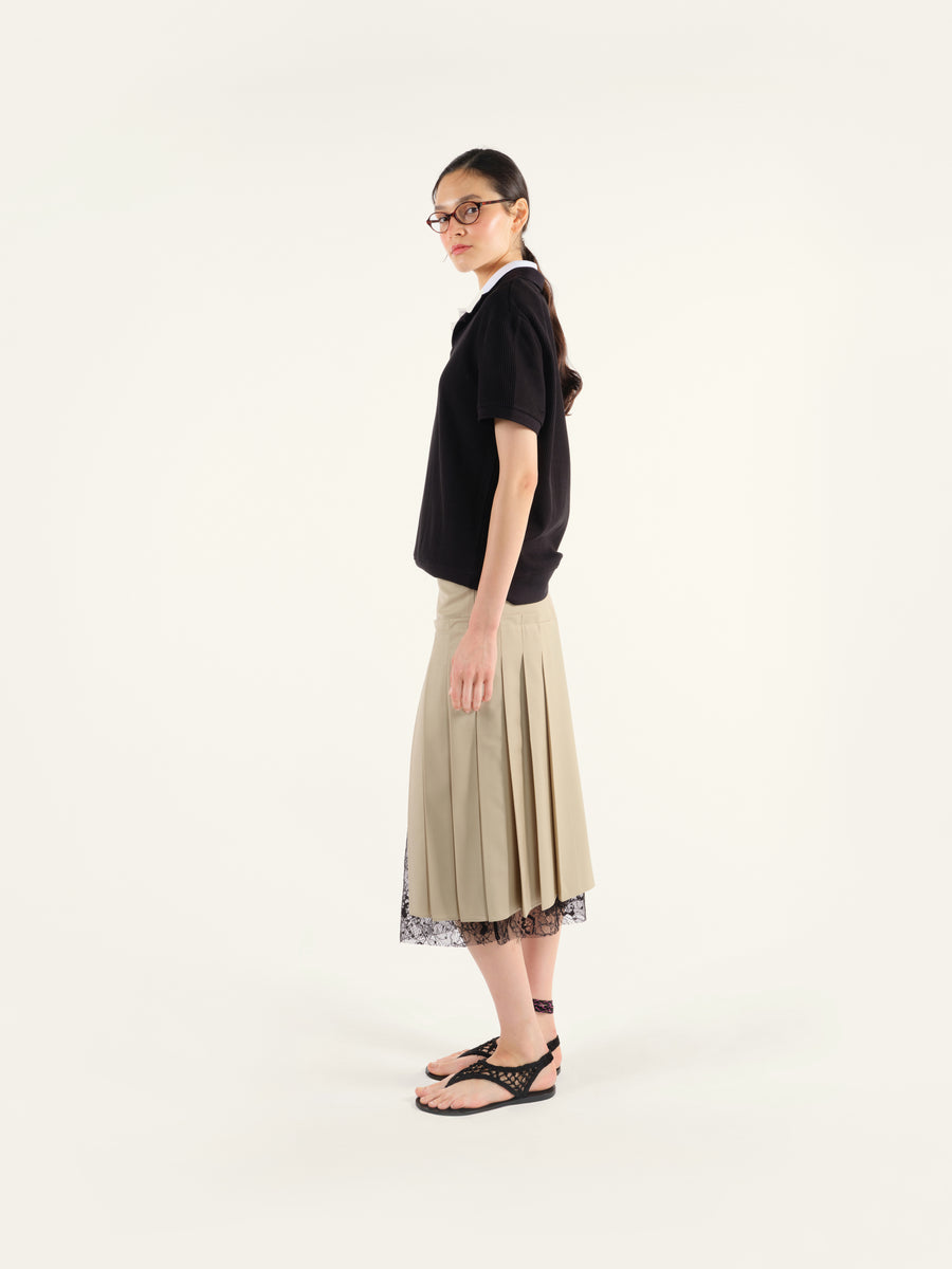 BRIT - Pleated midi skirt with lace and slit details